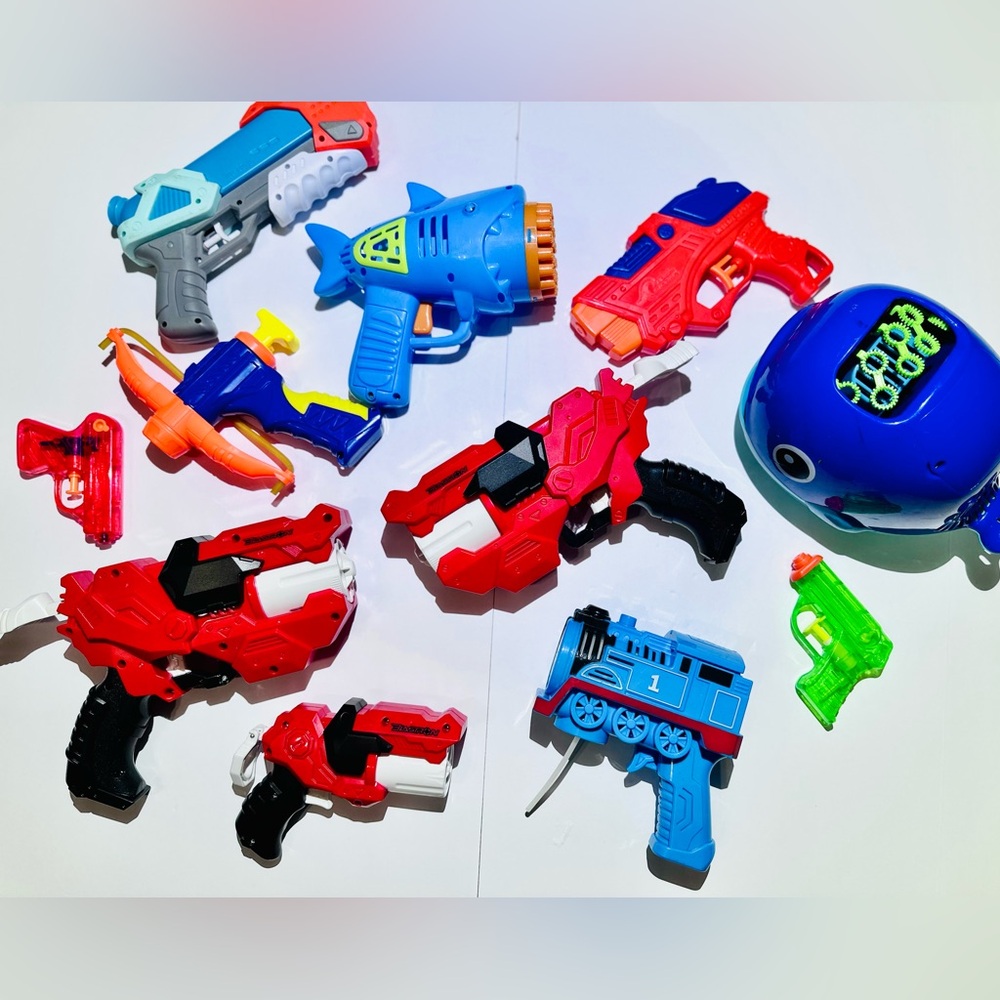 Blaster Guns & Bubble Blasters Colorful Fun Play Bundle Sets Red Blue Green Lot